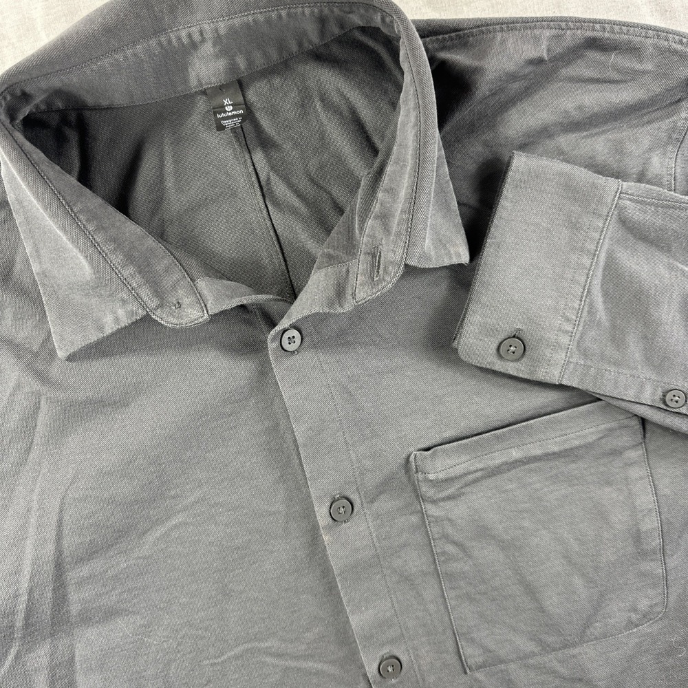 Lululemon Button Up Shirt‎ Mens XL Long Sleeve Performance Stretch Oxford Gray